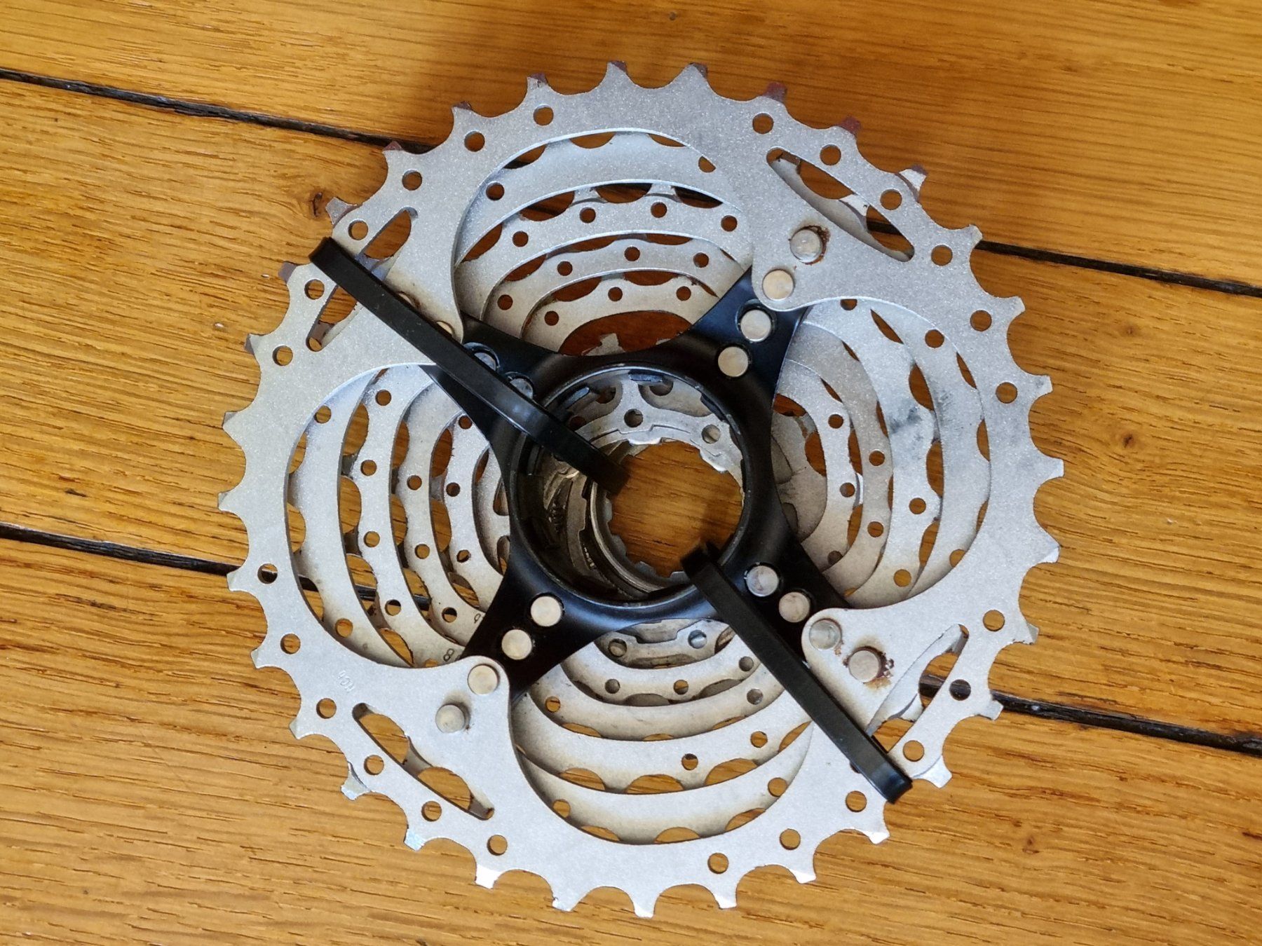 Shimano Pezzi di ricambio: Shimano HG Kassette CS-M770 – Usato da Schaffhausen venduto da Leveron13 1
