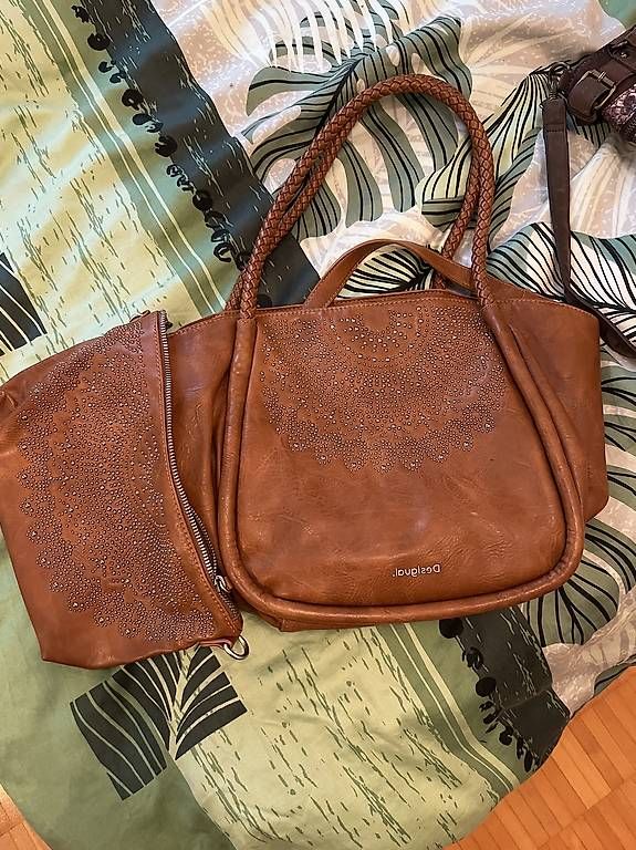 Sacs femmes: Desigual Handtasche – D'occasion à Wallisellen par nin_2kms