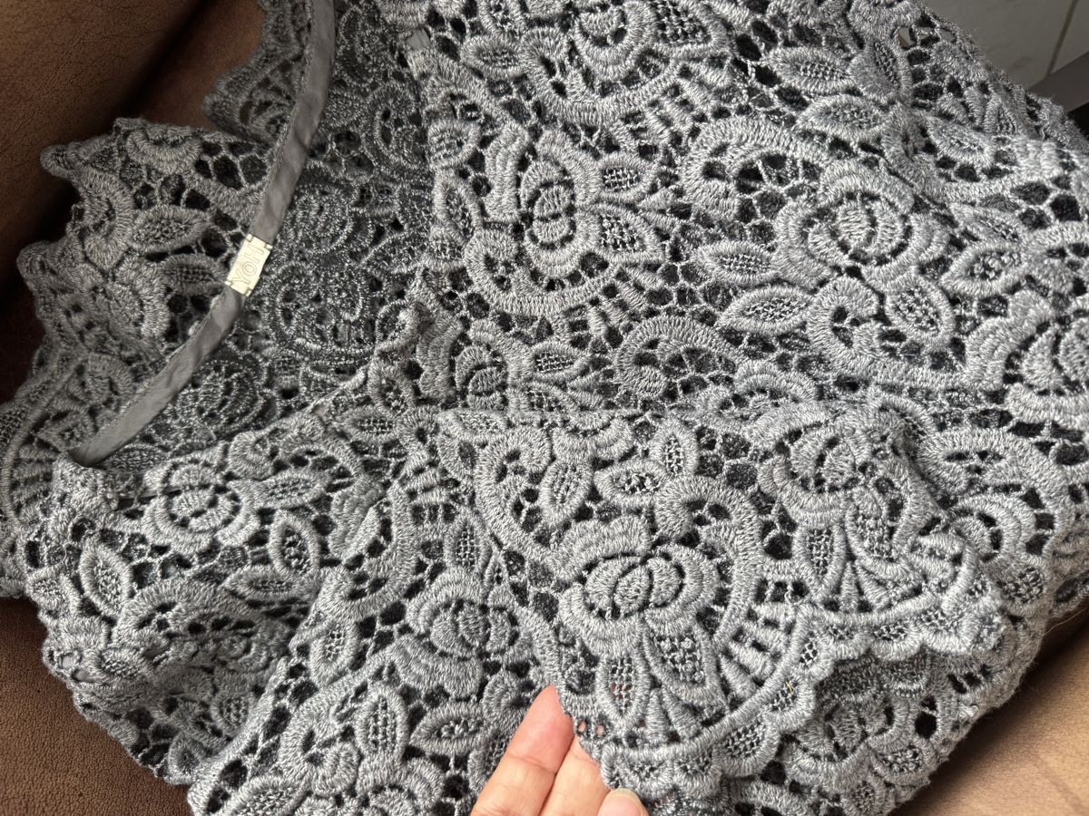 Vestiti: Spitzenkleid  – Usato da Obfelden venduto da cesarina10 9