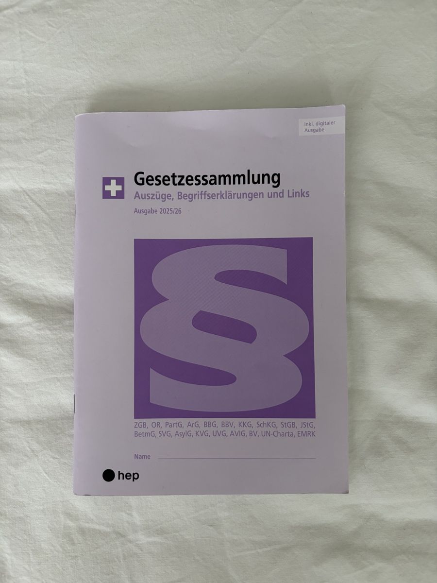 Libri: Gesetzessammlung 2025/2026 – Usato da Jona venduto da Flexer02