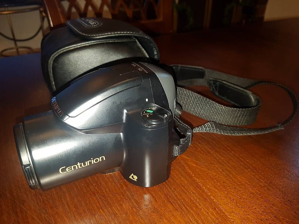 Fotocamera: Macchina fotografica OLYMPUS CENTURION – Usato da Contra venduto da urs.betschart 1