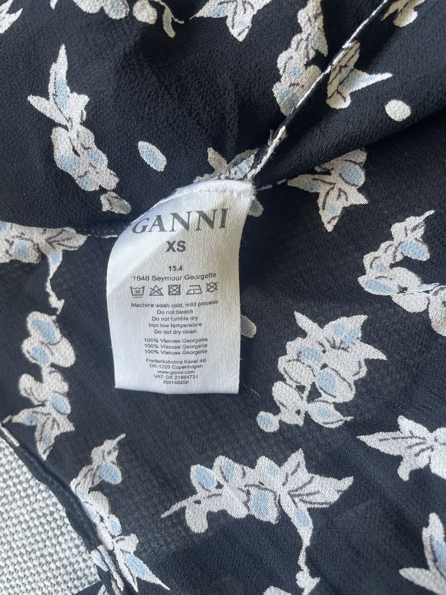 Ganni Camicette: Ganni bluse, xs – Usato da Brunnen venduto da nin_zx2s 3