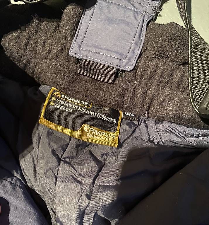 Pantaloni: skihose Grösse 140 – Usato da Liestal venduto da reguswiss 2