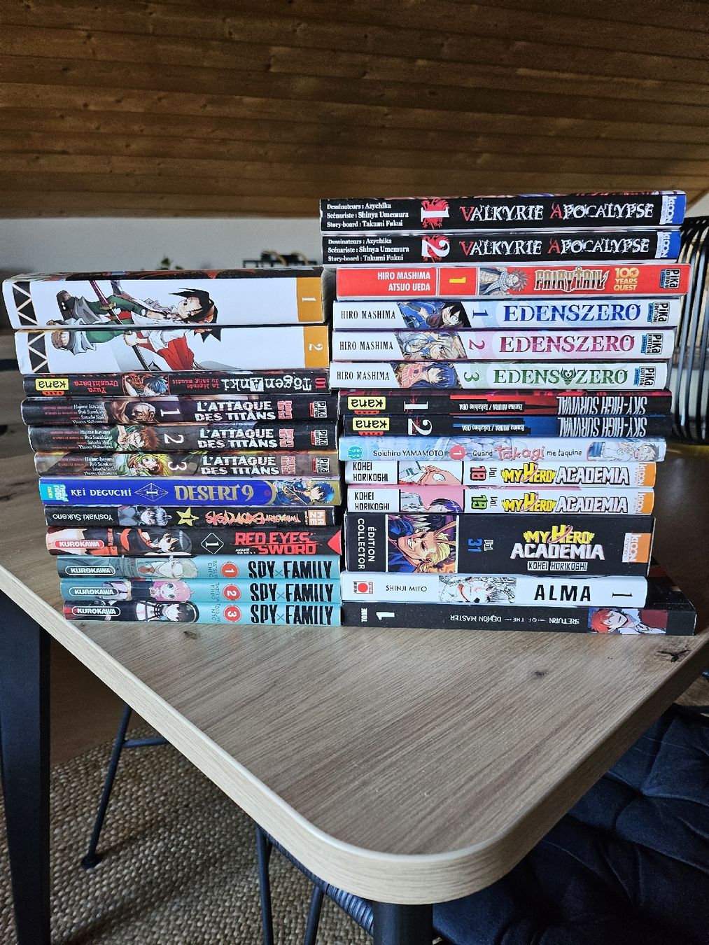 Fumetti: Pack de 28 Manga divers – Usato da Poliez-le-Grand venduto da enz_8vrj