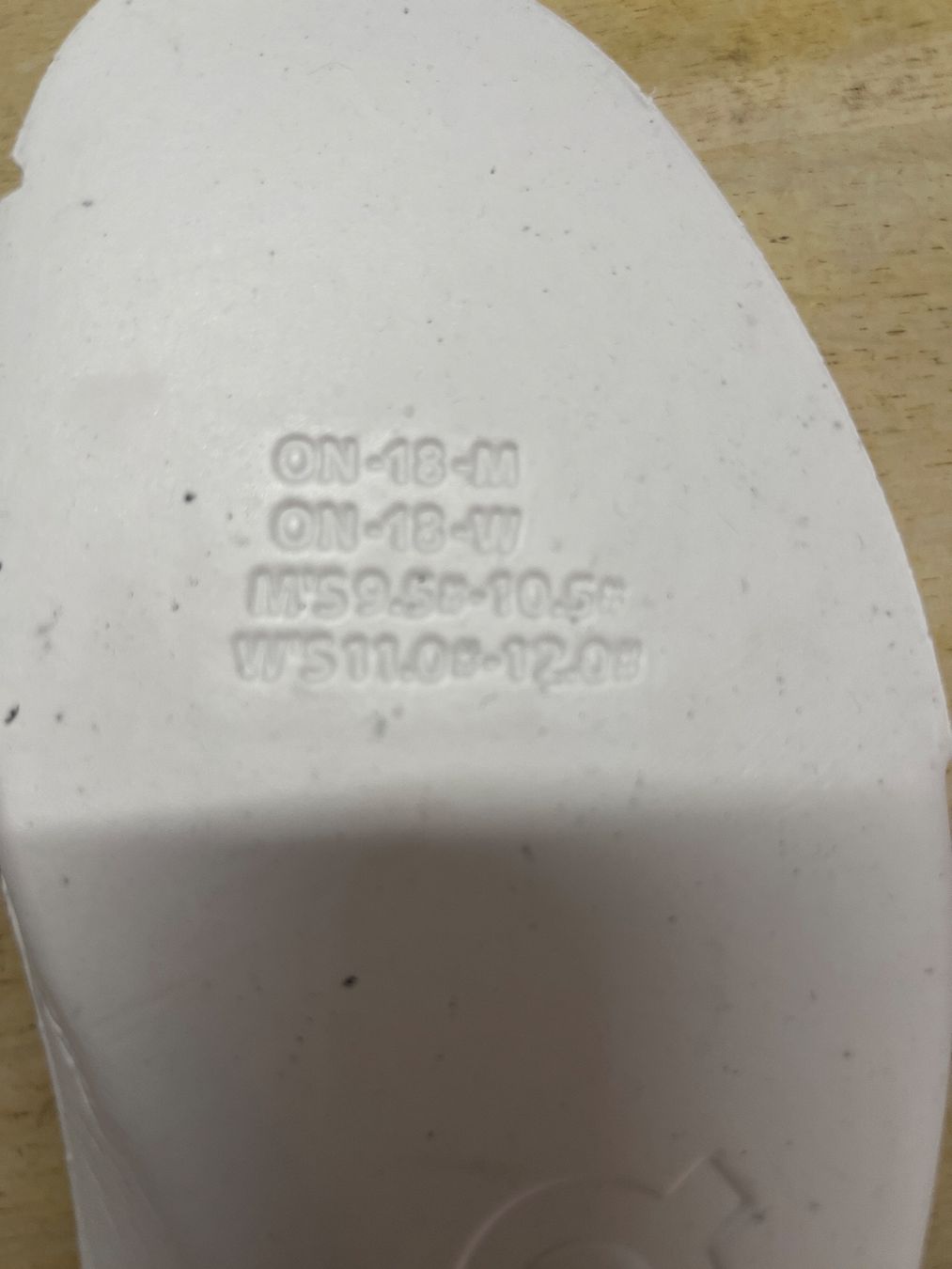 On Herrenschuhe: (A) On Einlegesohlen – Neu (gemäss Beschreibung) aus Jonen von Sevenb 2
