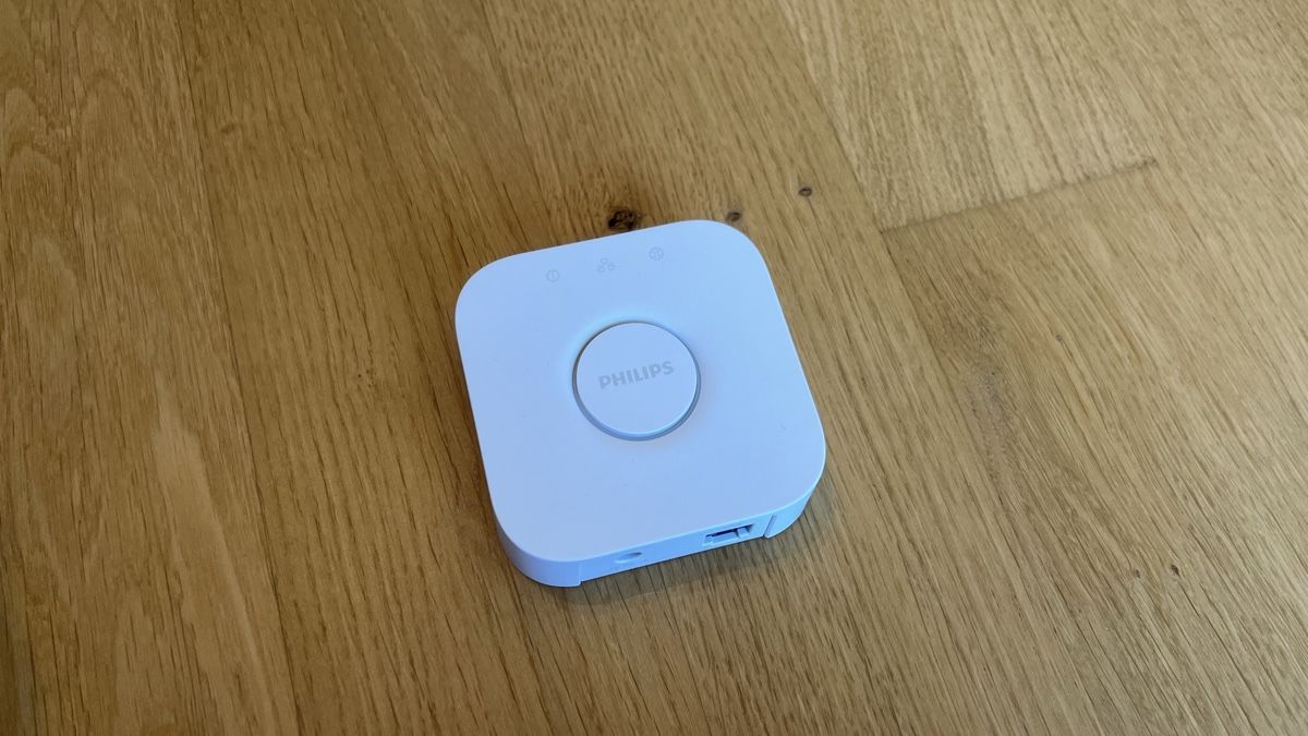Philips Hubs & Switches: Philips Hue Bridge 2.1 – Gebraucht aus Bern von sto_d5ff 1