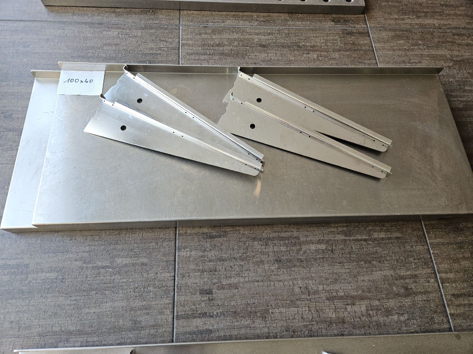 Scaffali: Chromstahl Wandregal Gastro – Usato da Morschach venduto da Hanswi