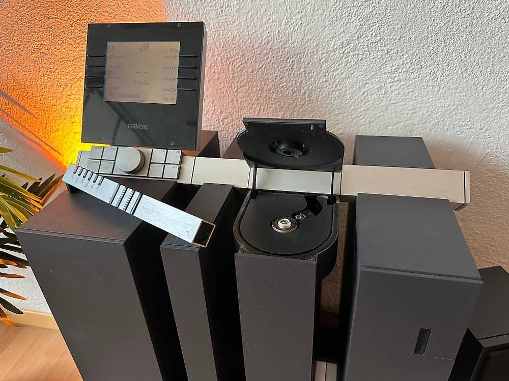 REVOX Evolution inkl. Lautsprecher und Subwoofer-Einfassung (Gebraucht ...
