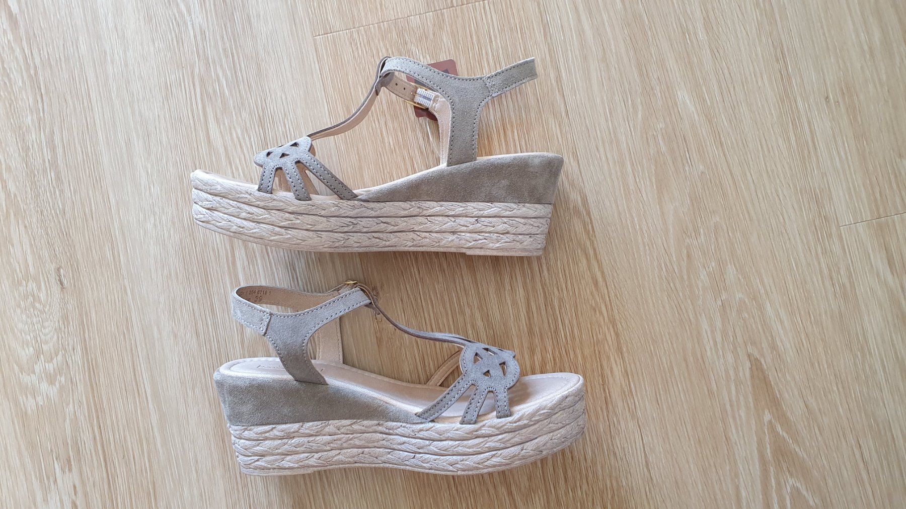 Scarpe da donna: Sandalette – Nuovo (secondo la descrizione) da Chur venduto da Sonne01028 2