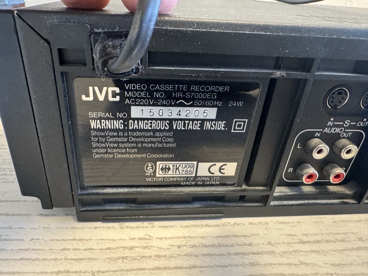 JVC Aufnahmegeräte: Jvc hr-s7000 super vhs videorecorder – Gebraucht aus Zunzgen von milesdavis76 7