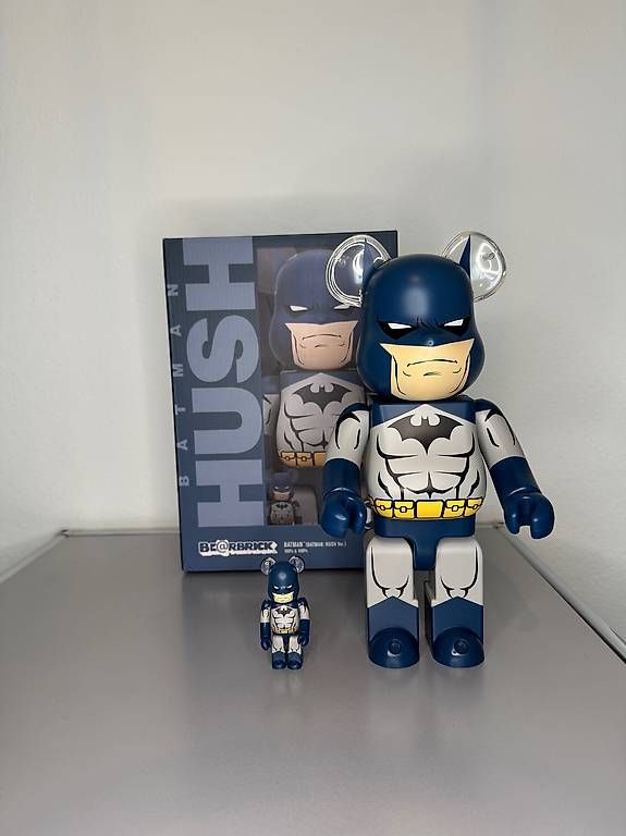 Medicom Toy Statuette: Bearbrick Batman 100% und 400% Set. – Nuovo e nell'imballaggio originale da Reutigen venduto da Adweng