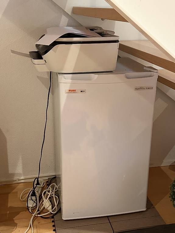 Congelatori: Gefrierschrank / Tiefkühlschrank – Usato da Zufikon venduto da gabiotini 1