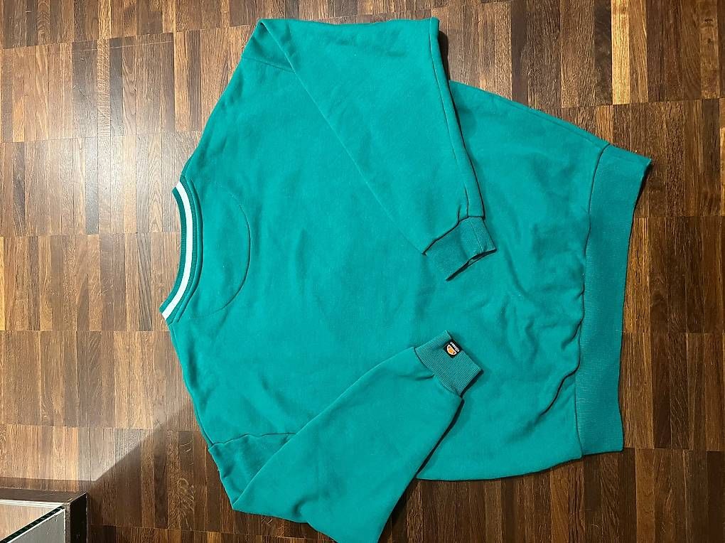 Maglioni & Felpe: Ellesse Pullover Oversize  – Usato da Winterthur venduto da Mausklick75 1