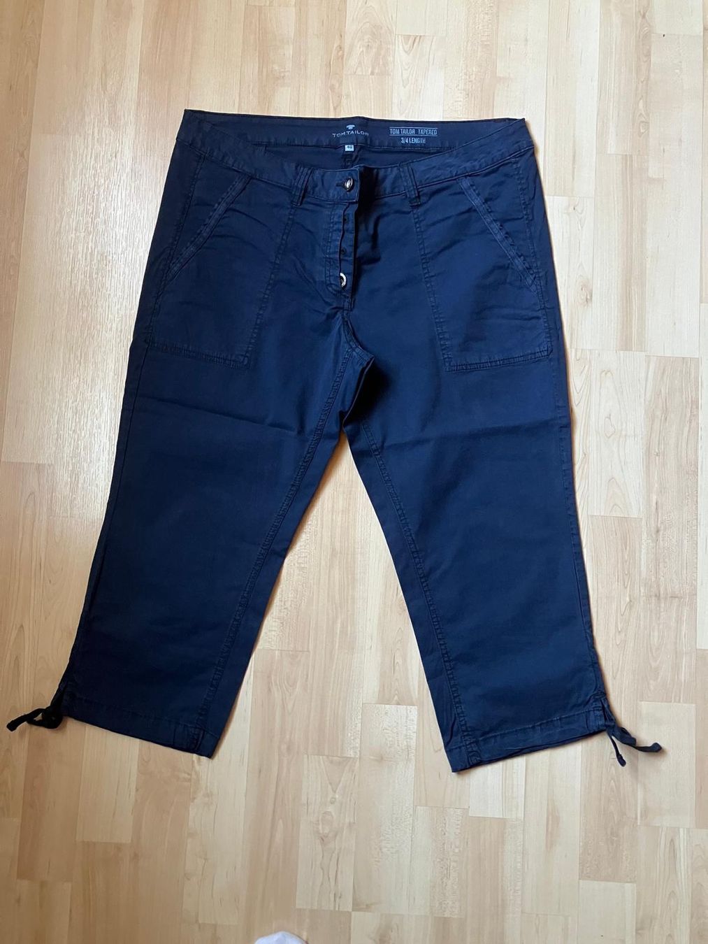 Tom Tailor Pantaloni: Tom Tailor Damen 3/4-Hose, Farbe Blau, Gr. 40 – Nuovo (secondo la descrizione) da Einsiedeln venduto da zue_82pm
