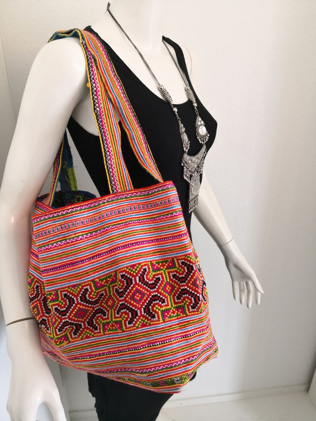Borse da donna: 🤩BOHO-CHIC HANDGEMACHTE ETHNO PATCHWORK XXL TASCHE NEU – Nuovo (secondo la descrizione) da Olten venduto da Naja-Twins-Twins 2