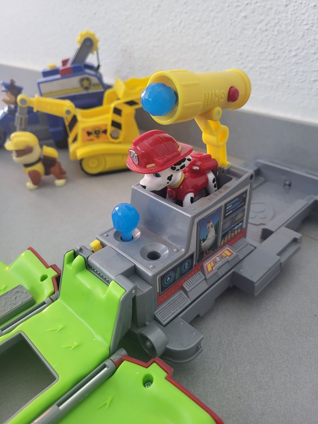 Giocattoli: Paw Patrol div Autos Transformer Wohnwagen – Usato da Boswil venduto da i12i 5