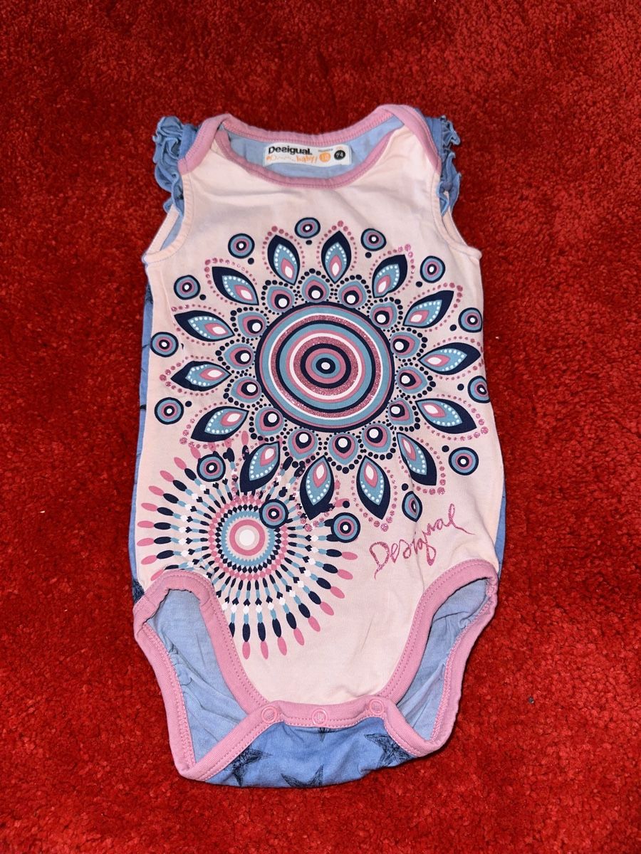Desigual Lotti & Set di vestiti: Gr 74 desigual – Usato da Wettingen venduto da hak_52m8