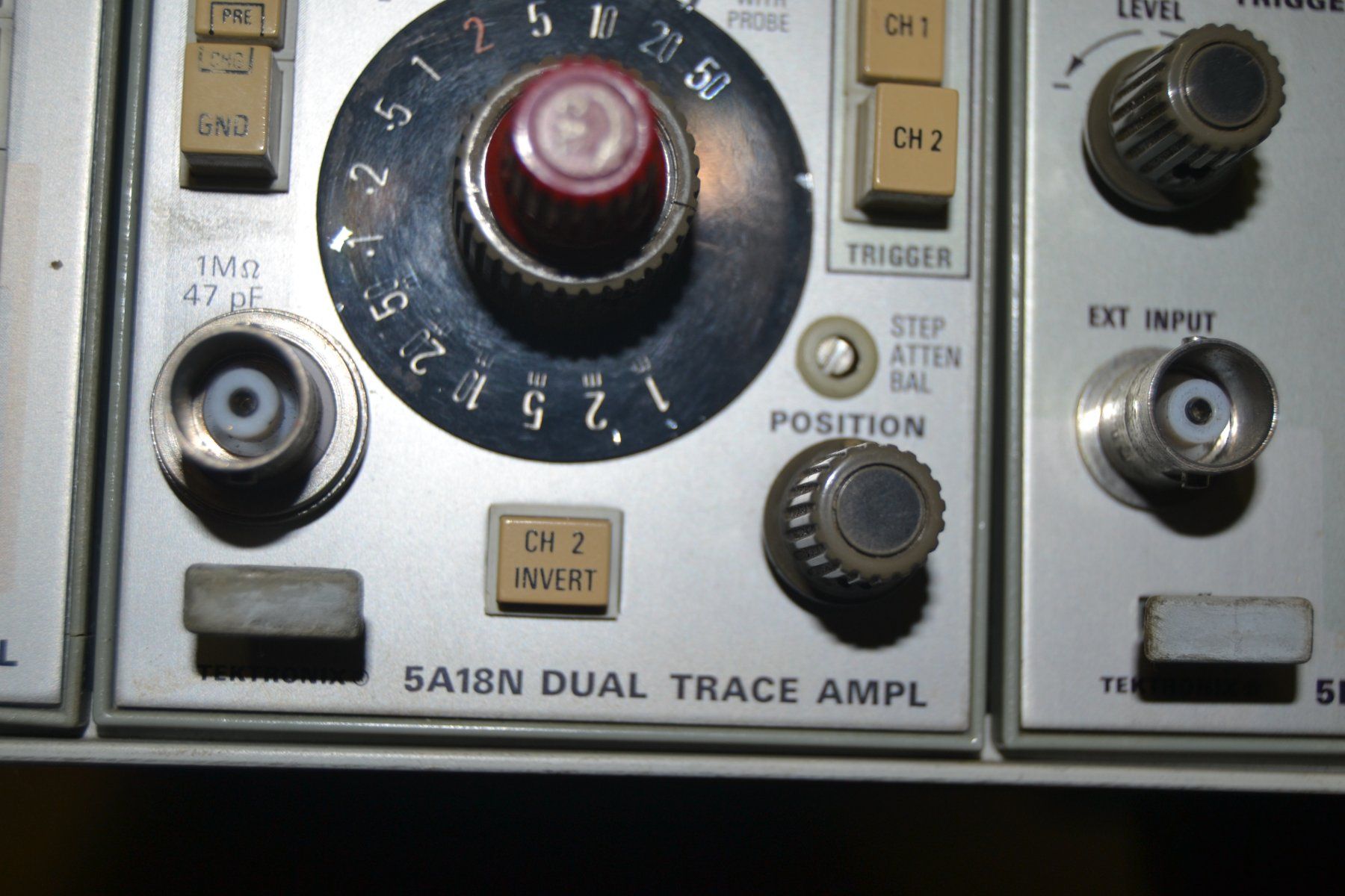 Misurare: Tektronix D12 / 5103N Dual-Beam non-storage – Usato da Wil SG venduto da fanofrio 5
