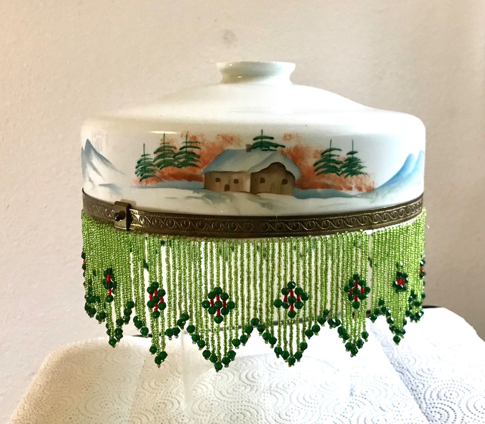 Paralumi: Lampenschirm mit Winterlandschaft & Perlenbehang – Usato da Füllinsdorf venduto da unda2 1