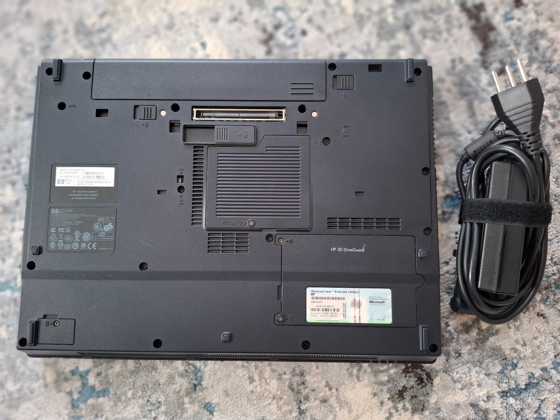 Compaq Notebook: HP Compaq 6710b 15.4, SSD, Windows XP SP3 MUI & Office 2007 – Usato da MAGDEN venduto da GoldenEagle2020 3