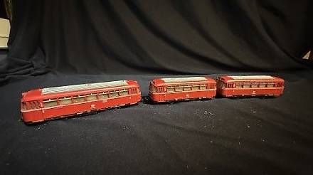 Märklin Modellini di ferrovie: Märklin Schienenbus VT 98 – Usato da Buchs SG venduto da LogistikBuchs
