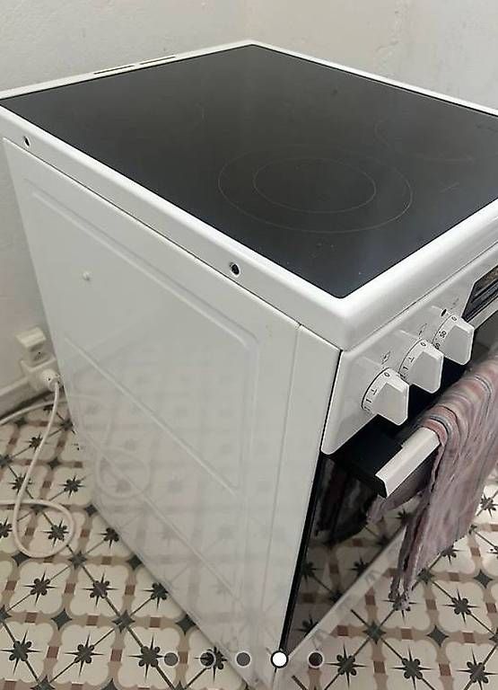 Herde: Cuisinière + Four intégré Electrolux – Gebraucht aus Les Cullayes von sch_h6rk 2