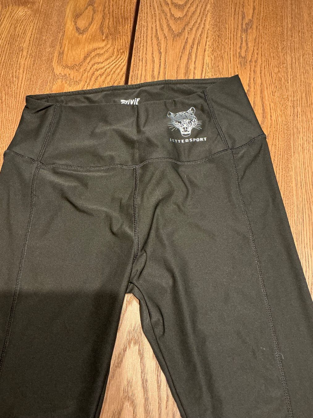 Leggings: Schwarze Sportleggins Grösse M – Neuf (Voir description) à Würenlos par Tina48 1