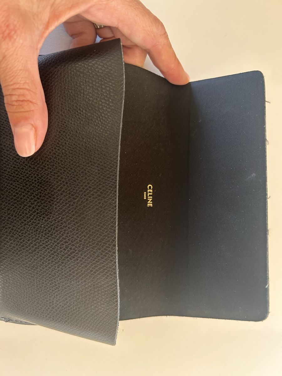 Celine Lunettes & Verres: Sonnenbrille CELINE mit Etui neuwertig – D'occasion à Luzern par Emilie354 1