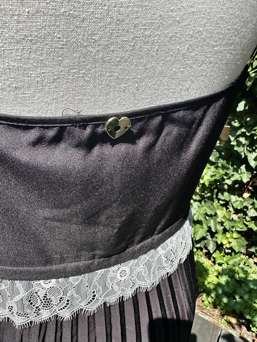Twinset Vestiti: TWINSET Maxikleid Grösse 40 / IT 46 Schwarz – Usato da Baar venduto da AlicjasWunderland 4