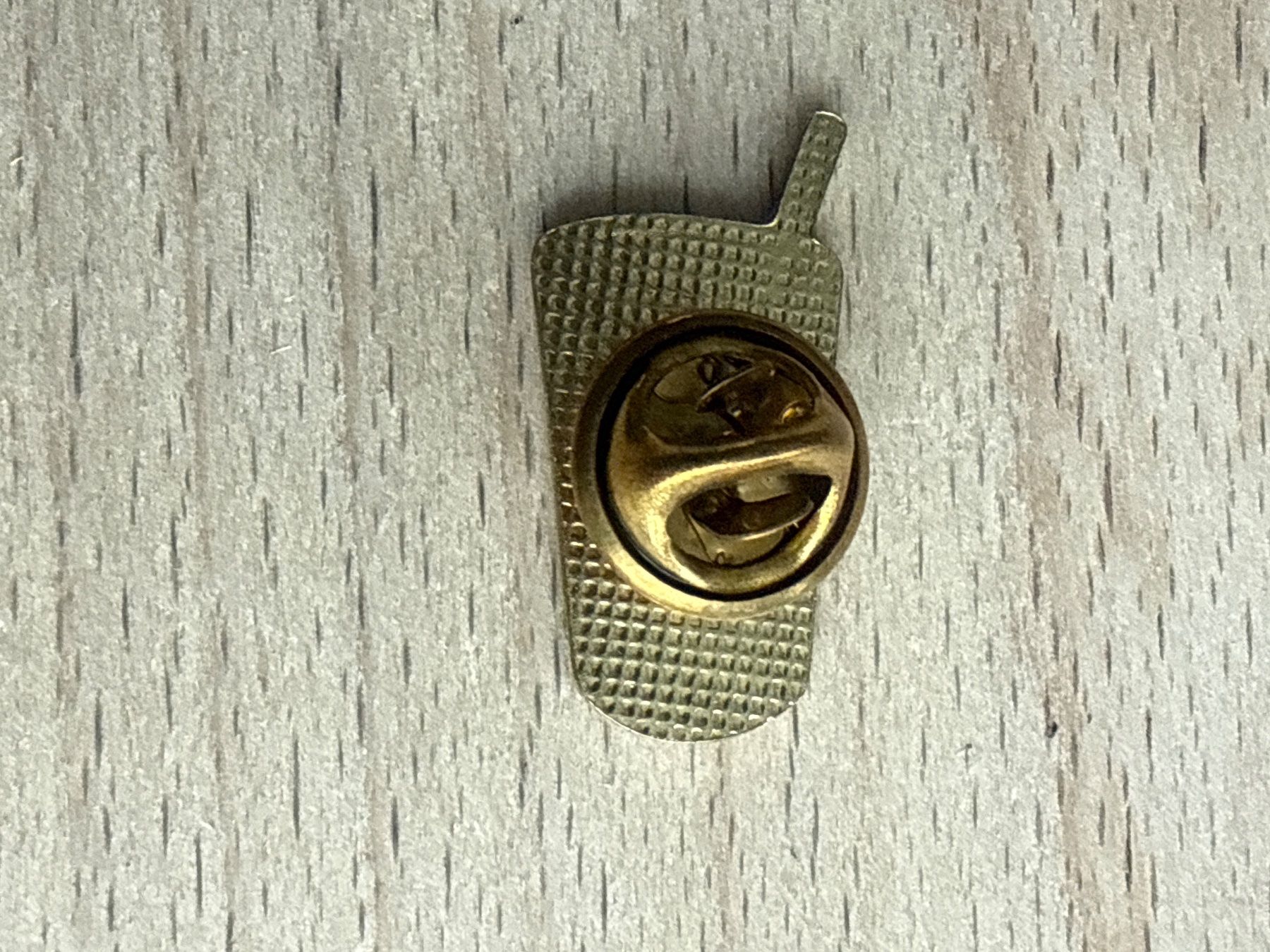 Coca-Cola Placchette & Badge: Pin Coca-Cola – Usato da Glattbrugg venduto da Schweigmatt 1