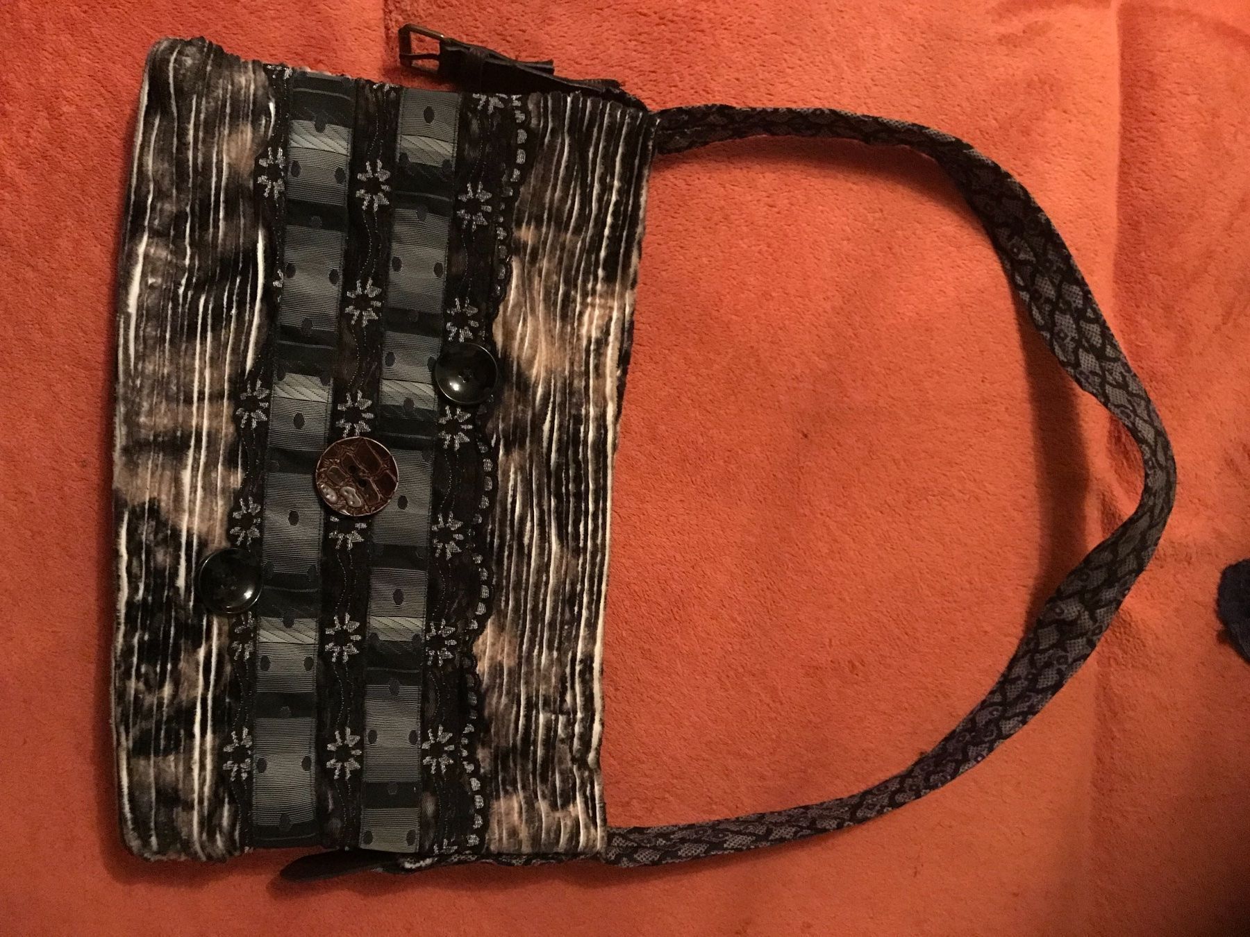Taschen für Damen: Handtasche – Gebraucht aus Gretzenbach von Cantate