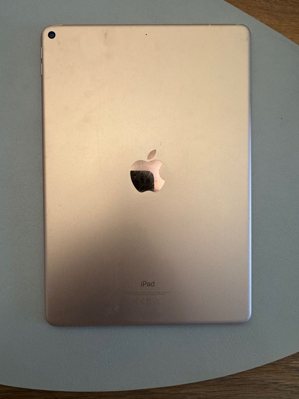 Apple Tablet PC: iPad Air 3 – Difettoso da Adliswil venduto da Busys 2
