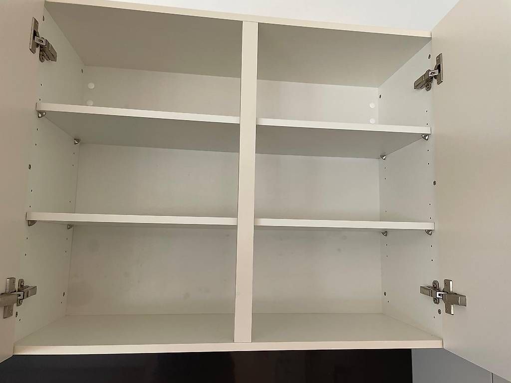 Cucine complete: Cuisine complète avec îlot central blanc état neuf – Usato da Genève venduto da EmmanuelD 9