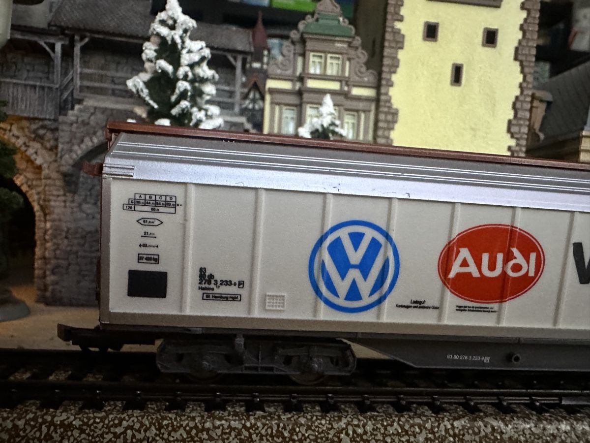 Jouef Modellini di ferrovie: Jouef DB Grossraumwagen Audi VW – Usato da Lupsingen venduto da New-Haven 1