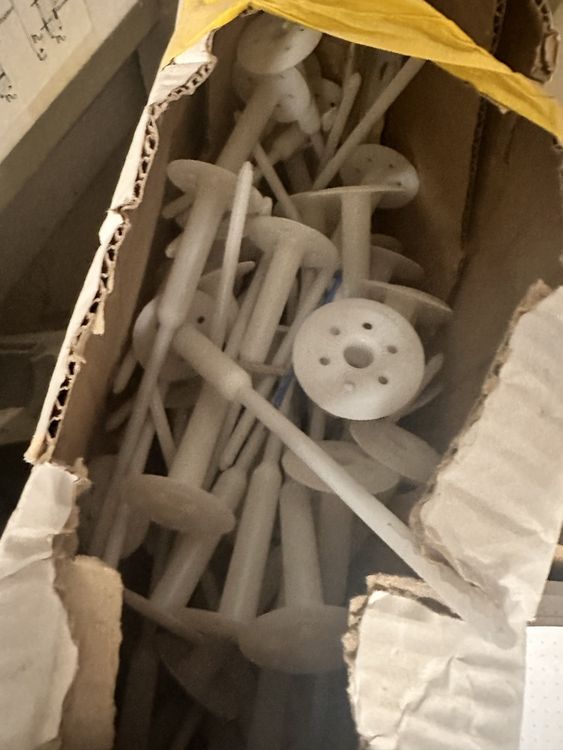 100 Stück Dämmstoffdübel Set - 41mm Fassadendübel Mit 31mm Schrauben