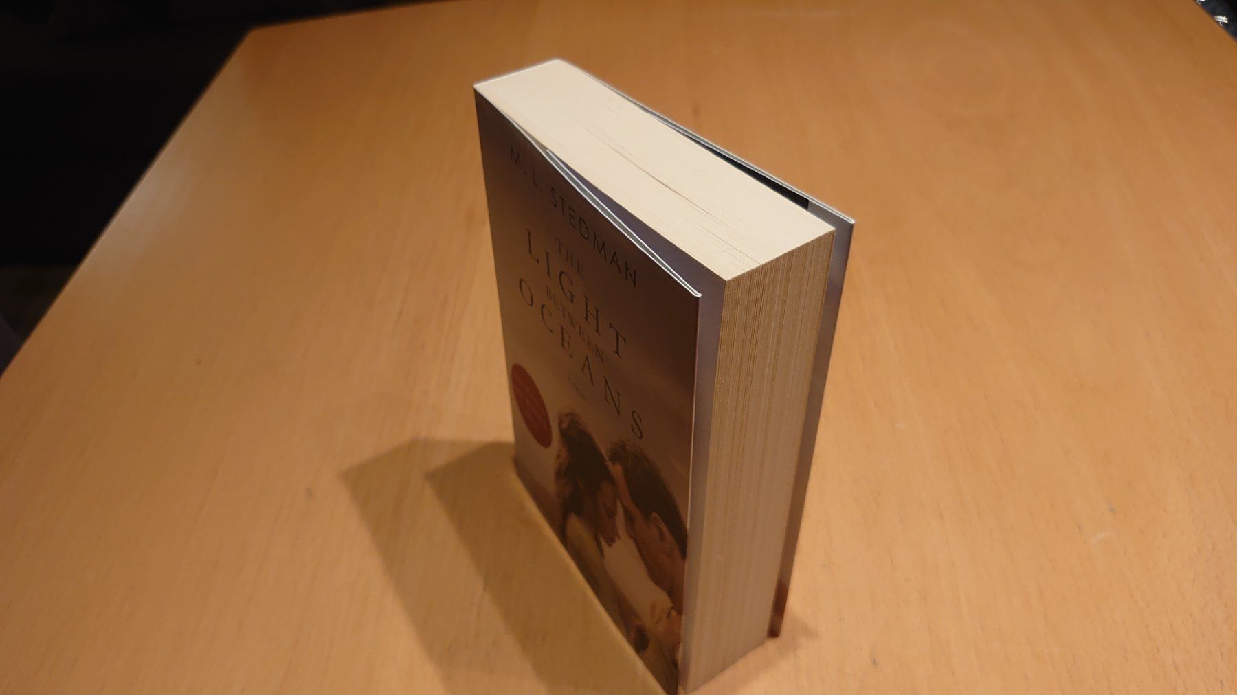 Bücher: M.L.Stedman - The Light between Oceans – Gebraucht aus Kirchberg BE von Myford 2