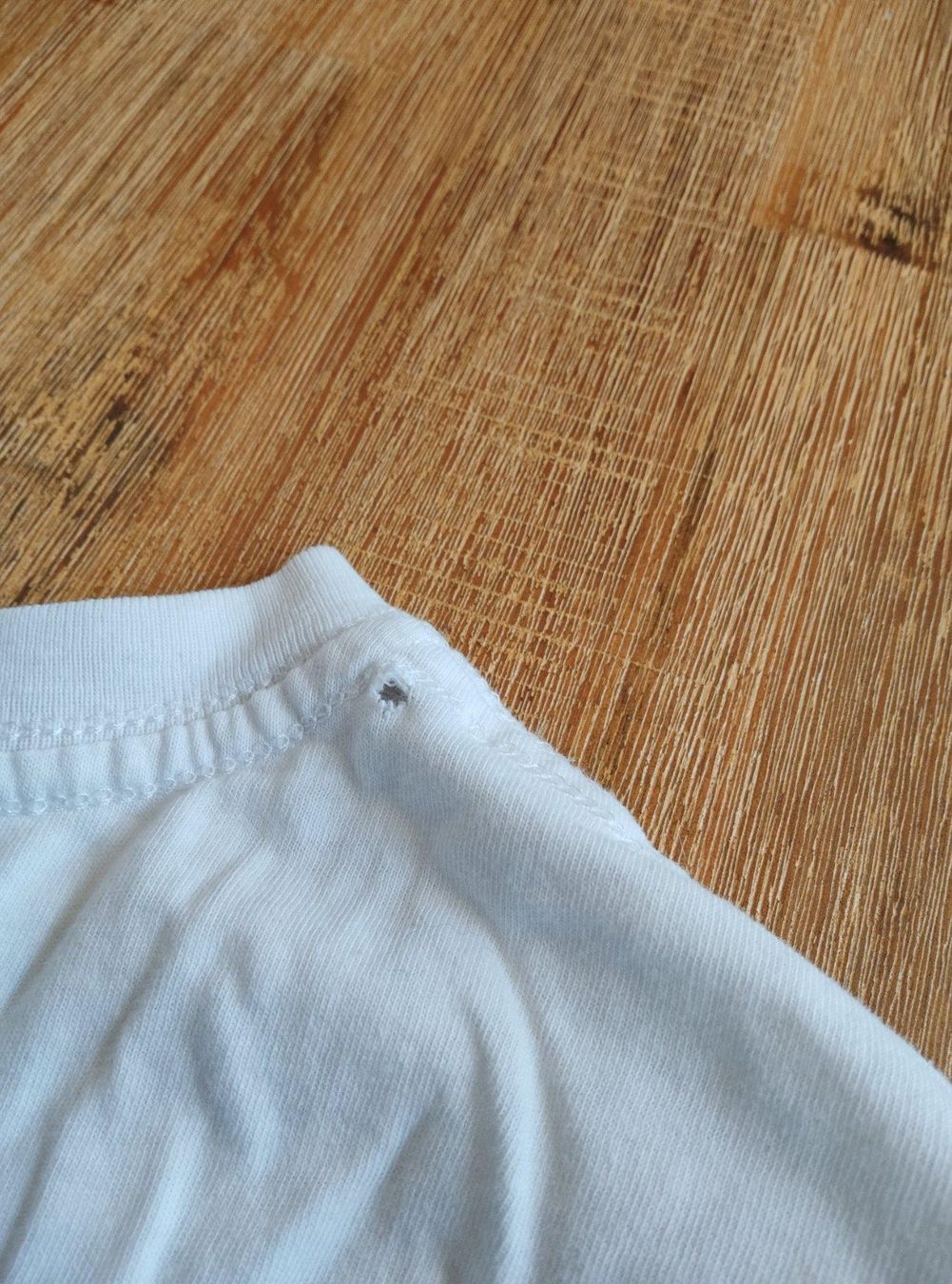 Pull&Bear T-shirt: White t-shirt - S – Usato da Wallisellen venduto da Camcha 3