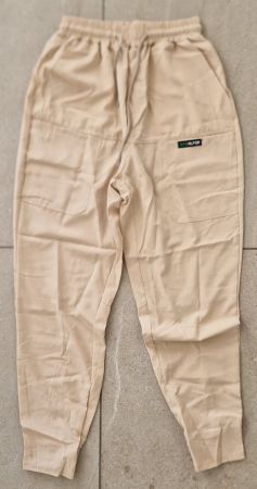 Coole Beige Sporthose - Bequem für den Sommer, Gr. M