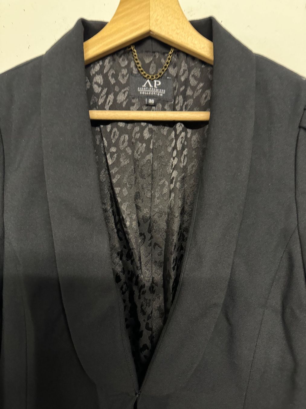 Avant Premiere Giacche: Neue Jacke Blazer S – Nuovo (secondo la descrizione) da Altdorf UR venduto da Lilelo82 2