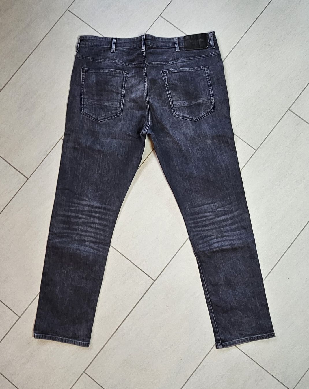 C&A Jeans: Jeans W42 / L32 Stretch extra Comfort – Usato da Einigen venduto da Pretorius66 3