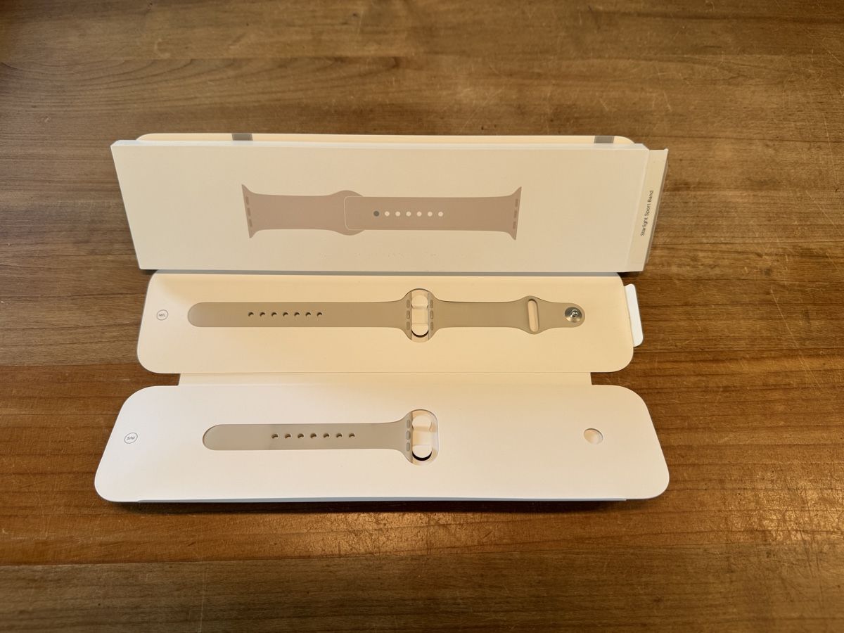 Apple Smartwatch: Apple Watch SE (40mm) – Usato da Stettlen venduto da Cxrx 3