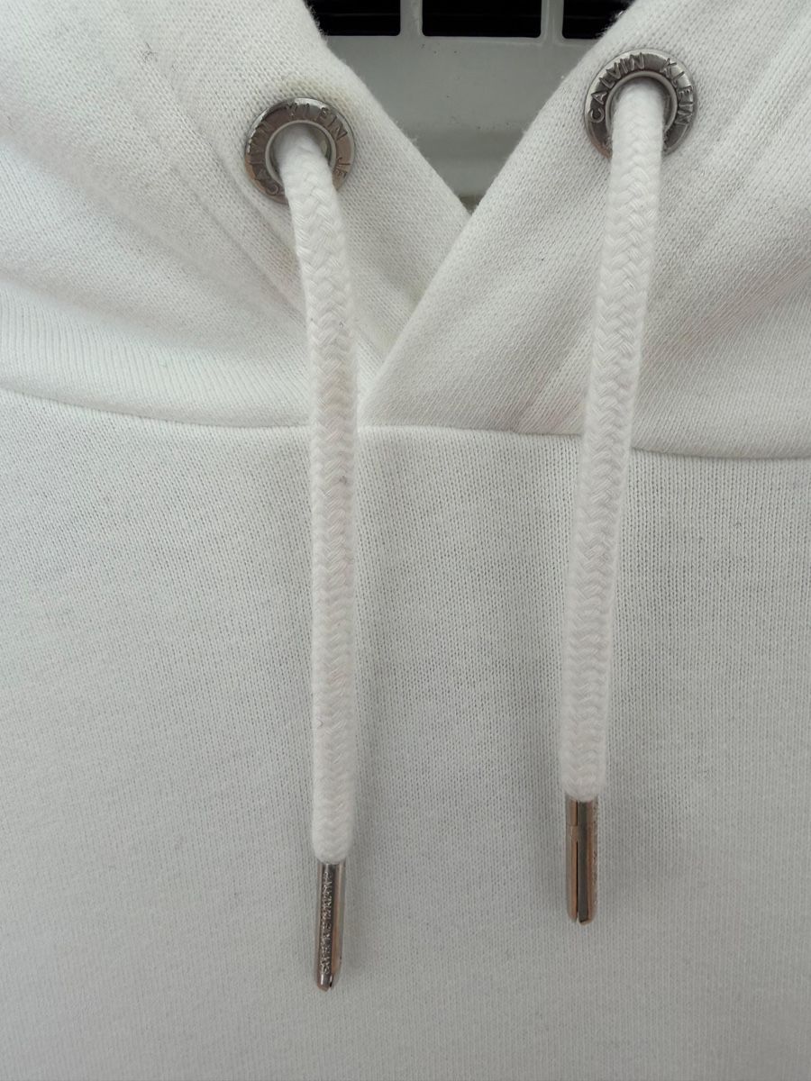 Calvin Klein Maglioni & Felpe: Weisser Calvin Klein Kapuzenpullover - Grösse M – Nuovo (secondo la descrizione) da Zug venduto da alex___4 2