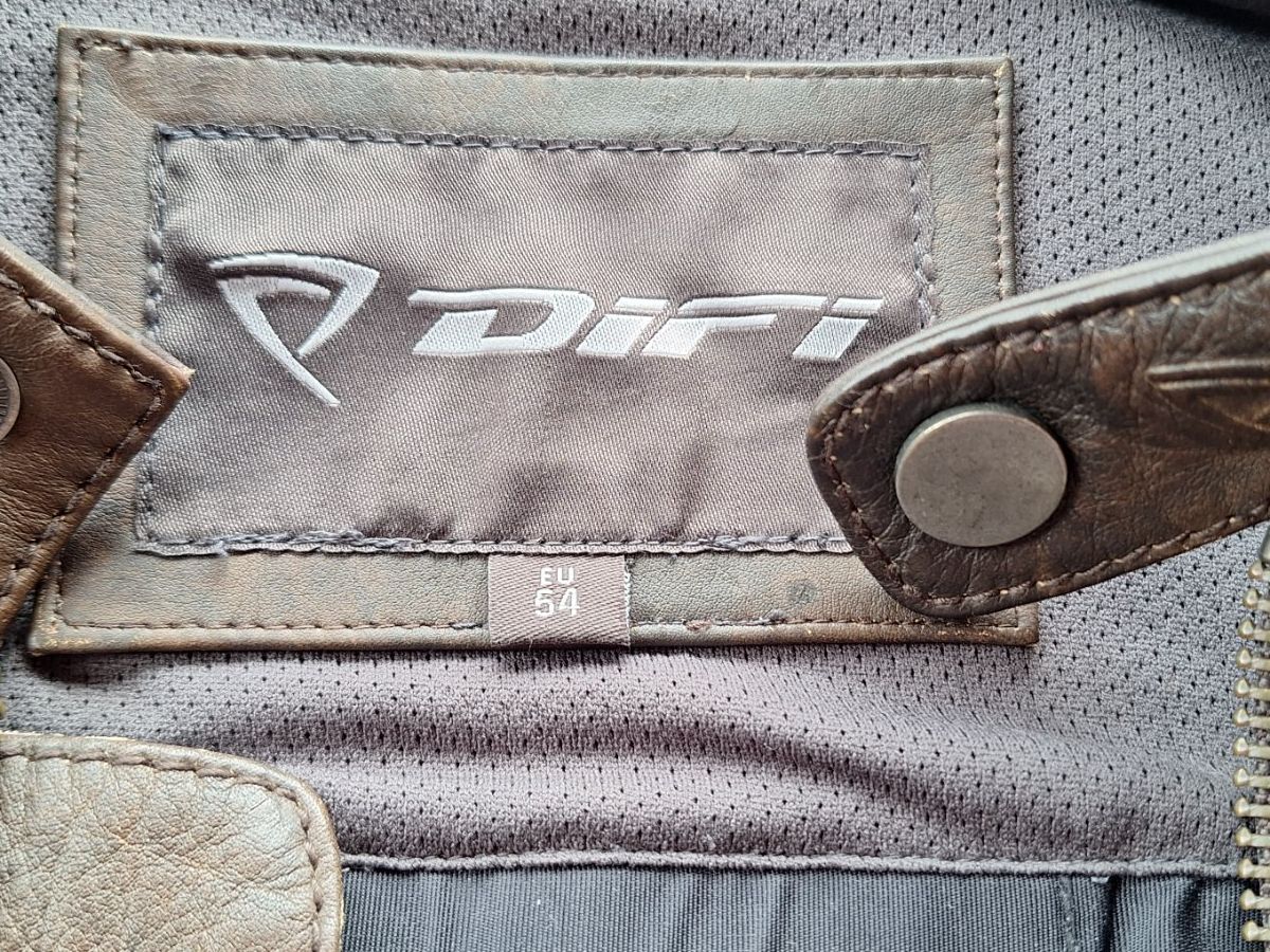 Giacche: DIFI MOTORRADJACKE - TÖFFJACKE - GR 54 – Usato da Huttwil venduto da Kunterbuntli 1