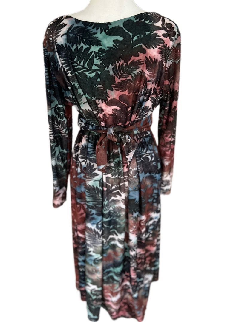 Vestiti: Winterliches Maxikleid mit Blumenmuster, Gr. 40/42 – Usato da Ebmatingen venduto da Mistelu 3