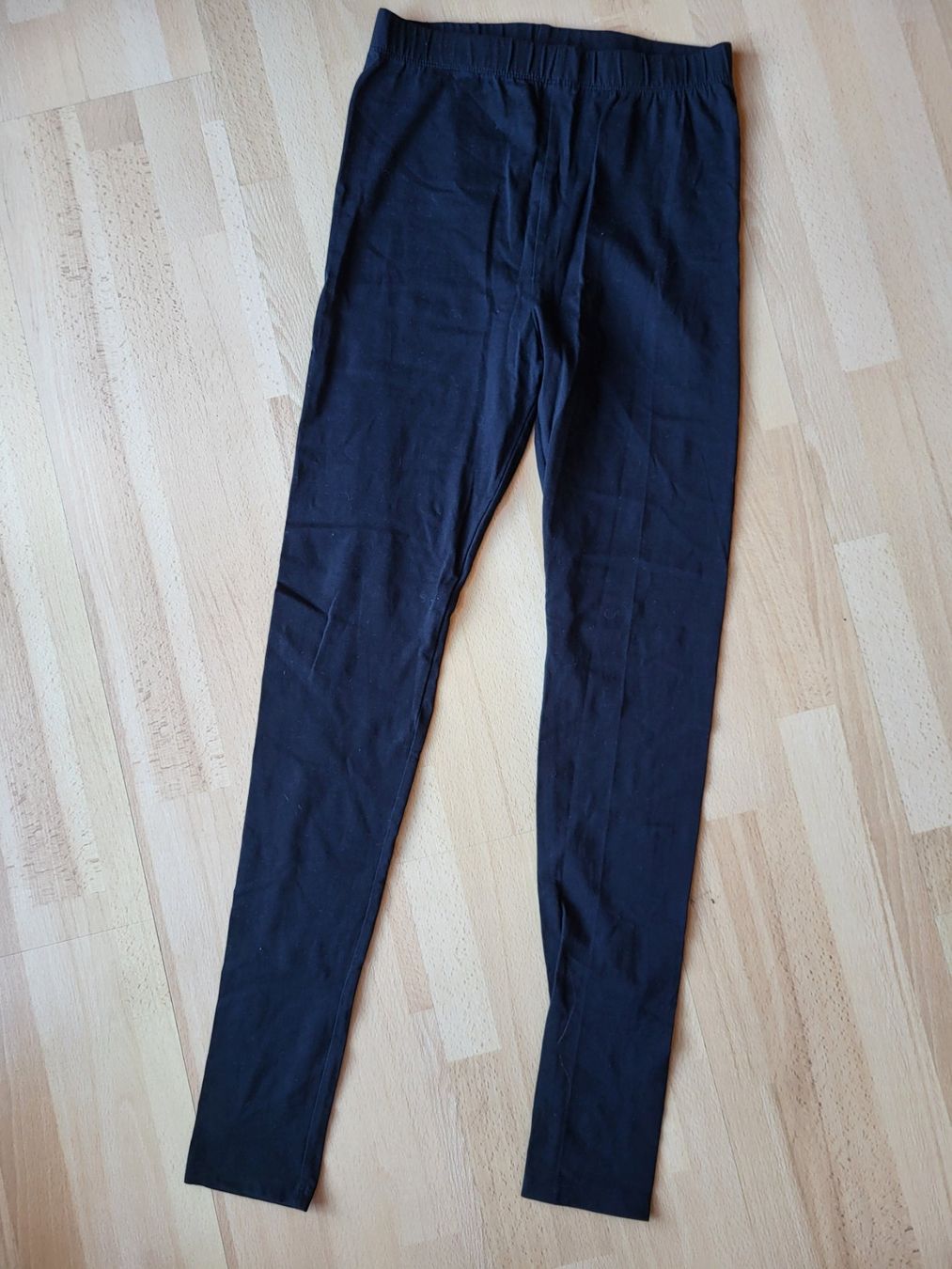 H&M Leggings: Schwarze Basic Leggings von H&M, Grösse S - Neu – Gebraucht aus Eggiwil von kariiina 1