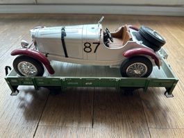 LGB Niederbordwagen mit Oldtimer-Auto