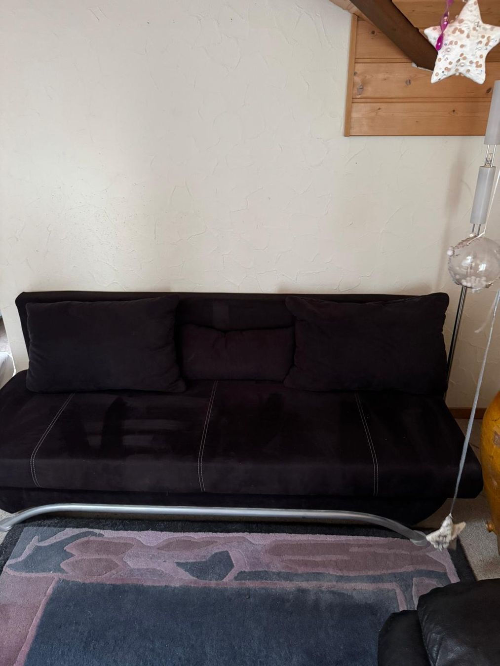 Divani: Schlafsofa schwarz, ausziehbar – Usato da Hellbühl venduto da Hellbuehler 2