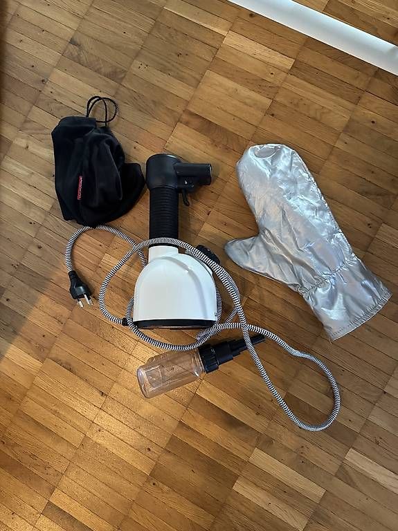 Pulitori a vapore: Laurastar Iggi weiss Dampfgerät – Usato da Zürich venduto da swagger 1