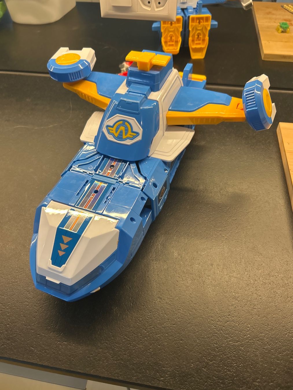 Giocattoli: Super Wings Roboter – Usato da Matzendorf venduto da Fla5 2