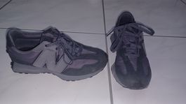 New Balance 327 Grises, état impeccable, comme neuves!